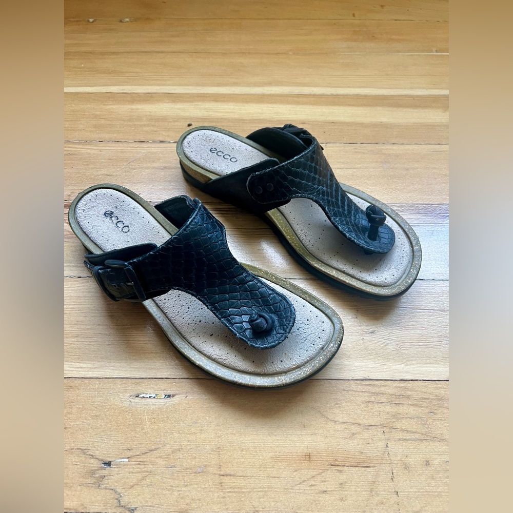 Ecco Sandals